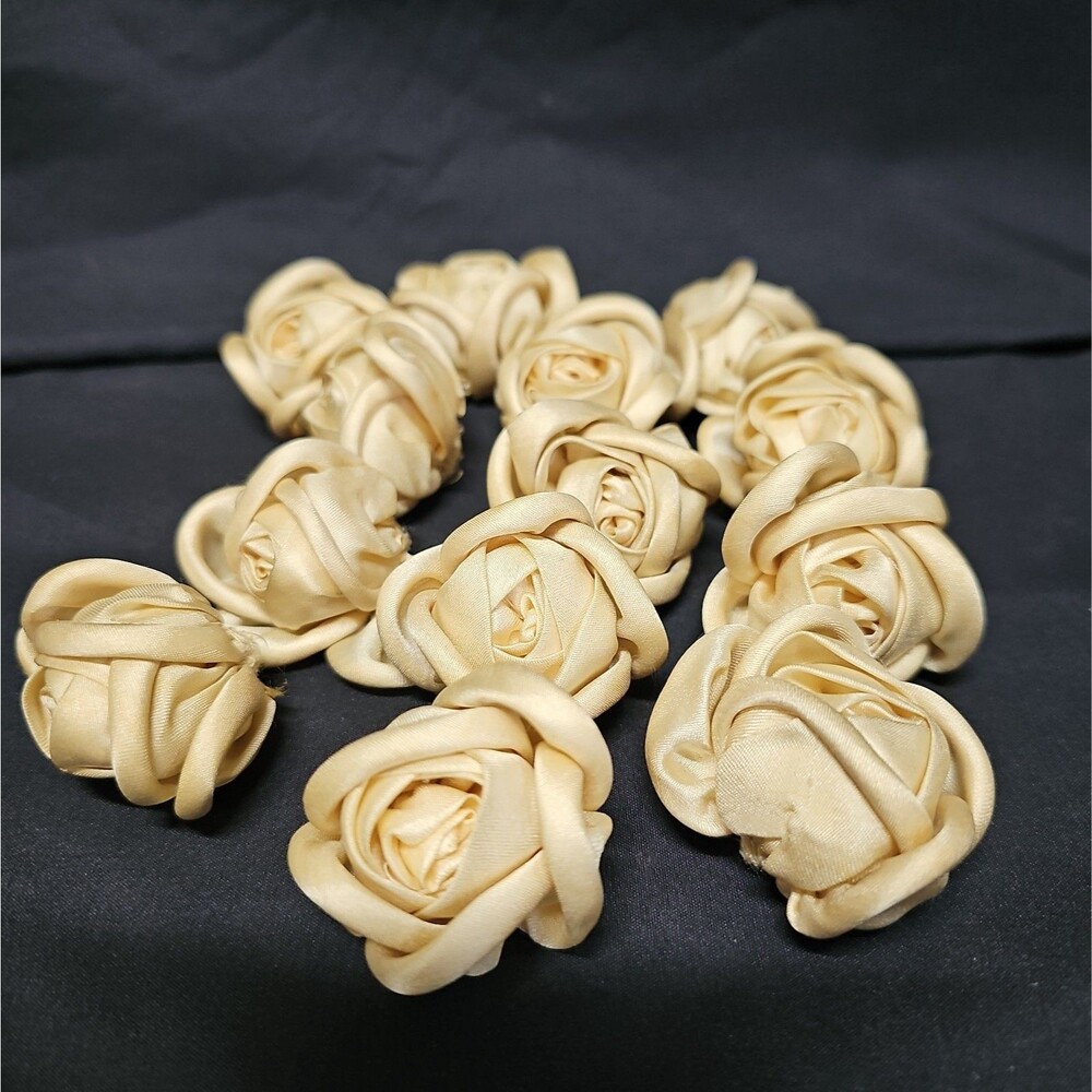 Vintage Fabric Rose Lot 13 Pieces Faux Silk